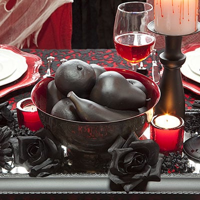 Vampire Halloween Table Setting Vampire Halloween Table Setting