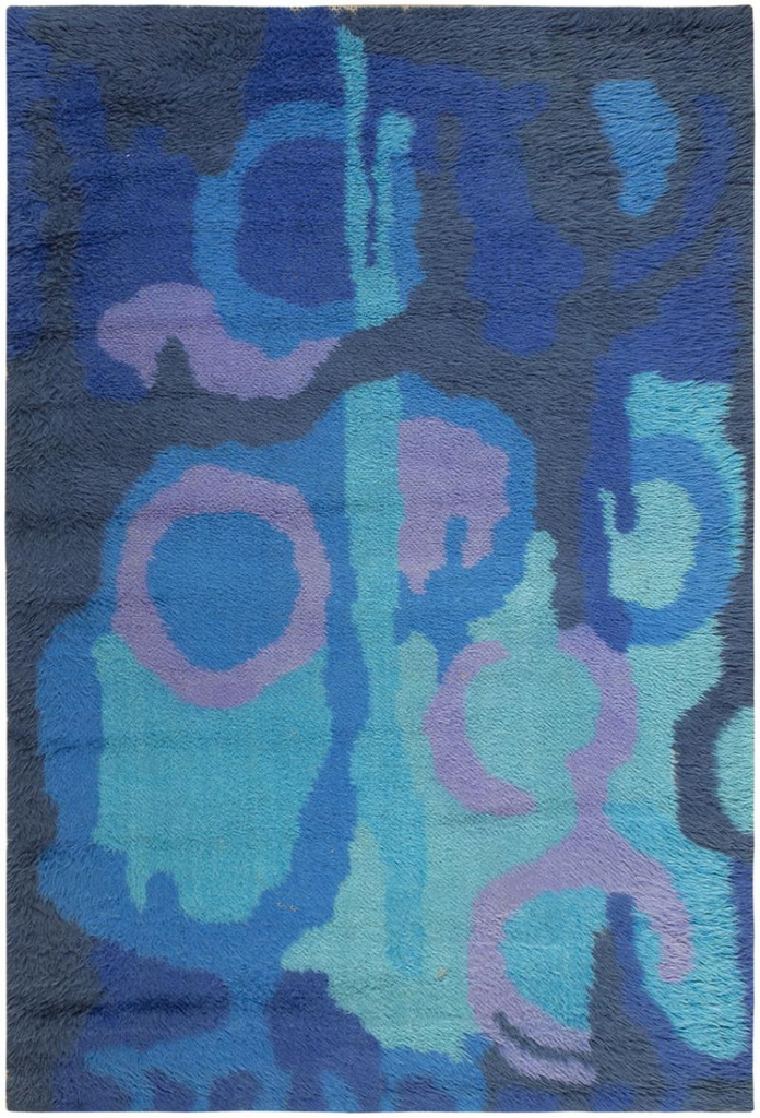 Vintage Swedish Deco Rug A beautiful mid-20th century piece that is abstract, daring, and modern.