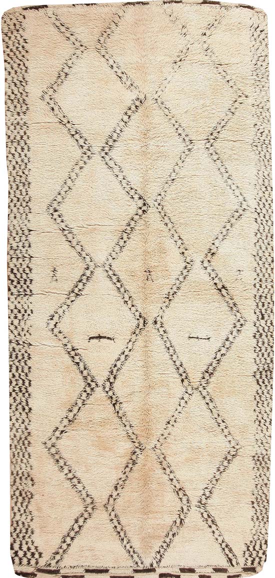 Vintage Moroccan Rug #44584 Main Image - By Nazmiyal Vintage Moroccan Rug #44584 Main Image - By Nazmiyal