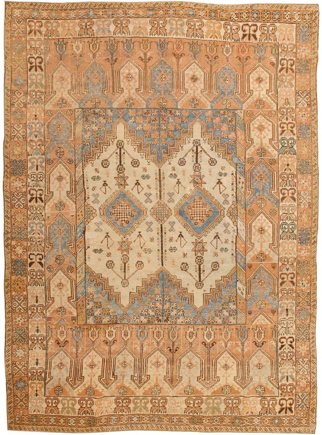 Antique Giordes Turkish Rug 43468 Main Image - By Nazmiyal Antique Giordes Turkish Rug 43468 Main Image - By Nazmiyal