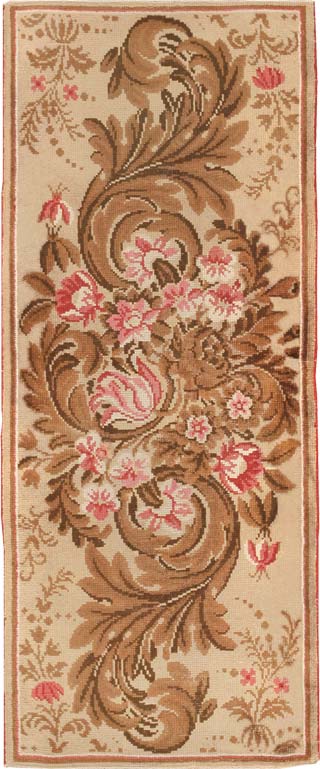 Antique English Rug 2892 Main Image - By Nazmiyal Antique English Rug 2892 Main Image - By Nazmiyal