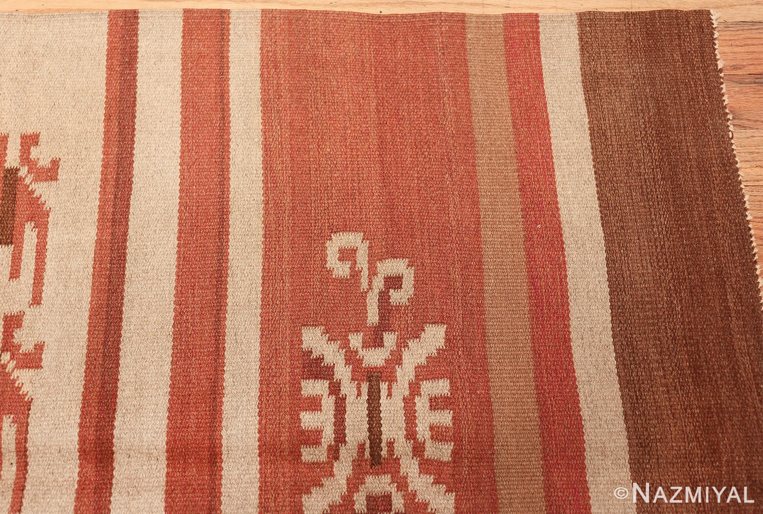 vintage scandinavian swedish kilim rug 3381 corner Nazmiyal