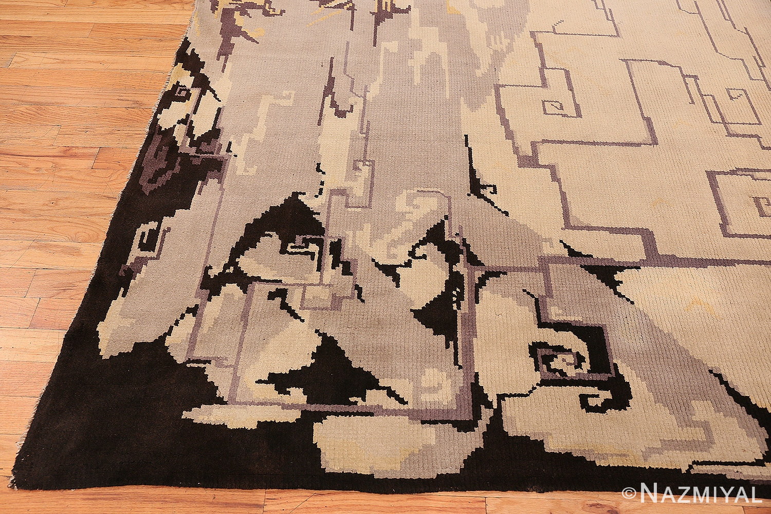 Corner Vintage English deco rug Hildo Krop 40289 by Nazmiyal