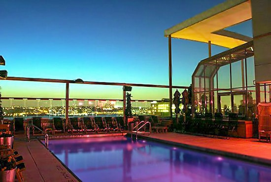 Plunge Rooftop Bar NYC Plunge Rooftop Bar NYC Nazmiyal