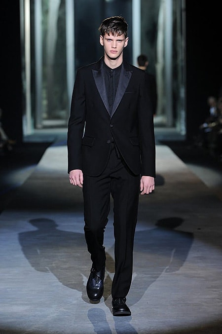 Men's Fashion: Cavalli, Peak Narrow Lapel Blazer Men's Fashion: Cavalli, Peak Narrow Lapel Blazer - Nazmiyal