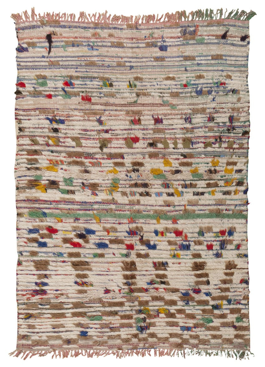 Vintage Moroccan Rug 45290 b