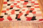 Border Vintage mid century Morocan rug 45350 by Nazmiyal