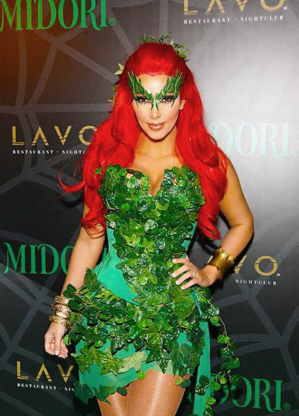 Celebrity Kim Kardashian Dressed Up In A Halloween Costume - Nazmiyal