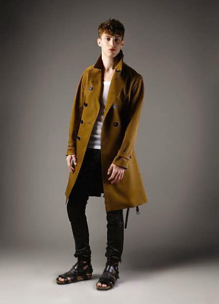 Men's Fashion - Burberry Trench Coasts Men's Fashion - Burberry Trench Coasts Nazmiyal