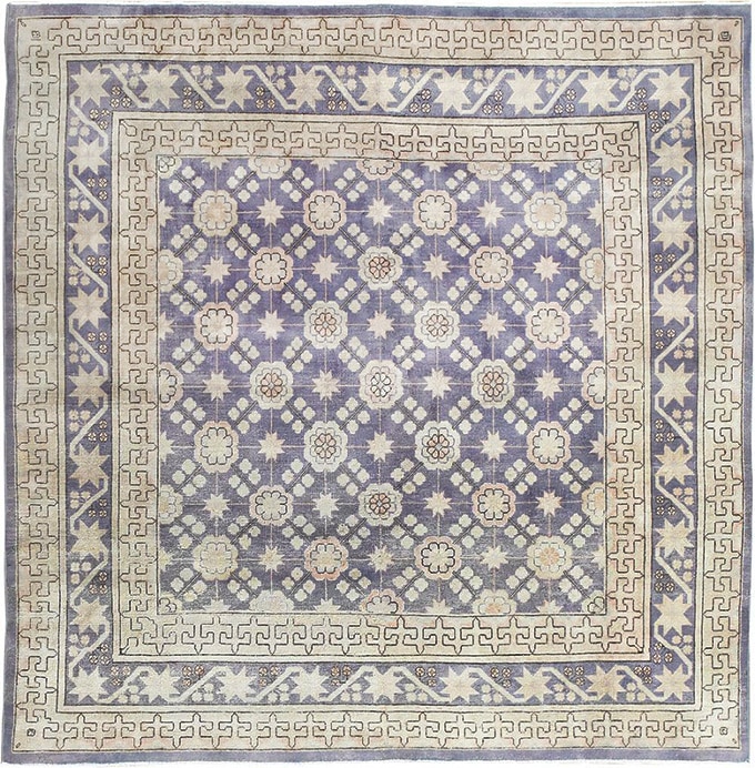 Panton Color Of The Year 2018 - Ultraviolet Panton Color Of The Year 2018 - Ultraviolet - Nazmiyal