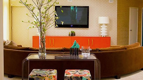 Tangerine Tango Colored Accent Table Tangerine Tango Colored Accent Table - Nazmiyal