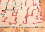 Corner Vintage Moroccan rug 46012 by Nazmiyal