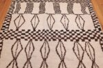 vintage moroccan rug 46040 field Nazmiyal
