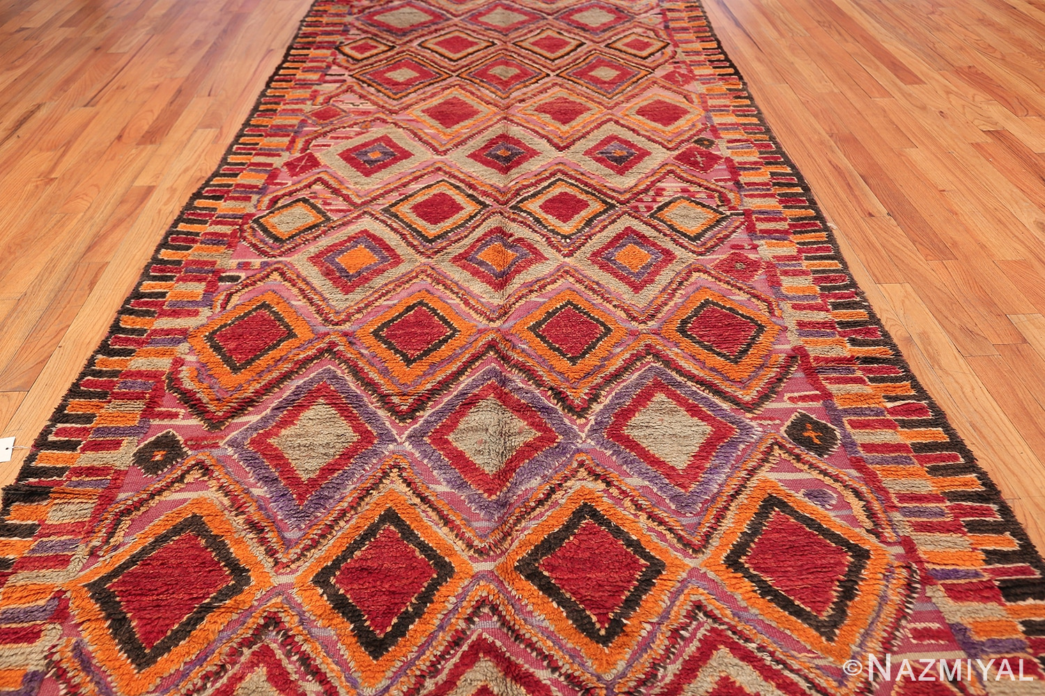 large size vintage moroccan rug 45996 field Nazmiyal
