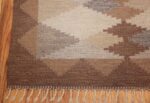 vintage swedish rug 46537 corner Nazmiyal
