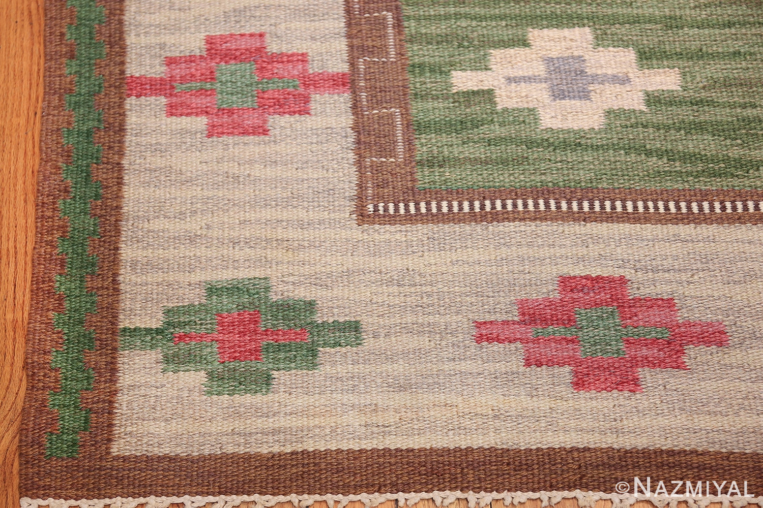 vintage swedish kilim 46700 corner Nazmiyal
