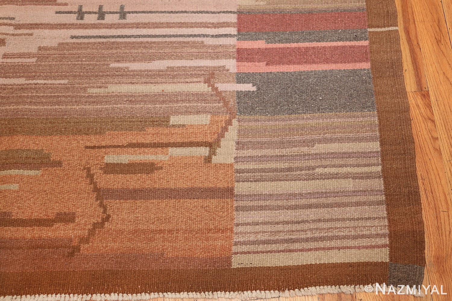 vintage swedish rug 47029 corner Nazmiyal