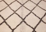 vintage beni ourain moroccan rug 47101 plain Nazmiyal