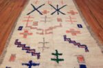 vintage moroccan rug 47098 field Nazmiyal