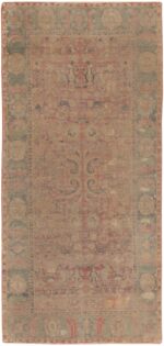 Seventeenth Century Esfahan Persian Rug 47080 Large Image