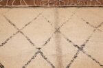 vintage moroccan rug 47108 top Nazmiyal