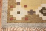 vintage scandinavian swedish rug 47307 corner Nazmiyal