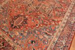 Close-up Antique Persian Heriz rug 47297 by Nazmiyal