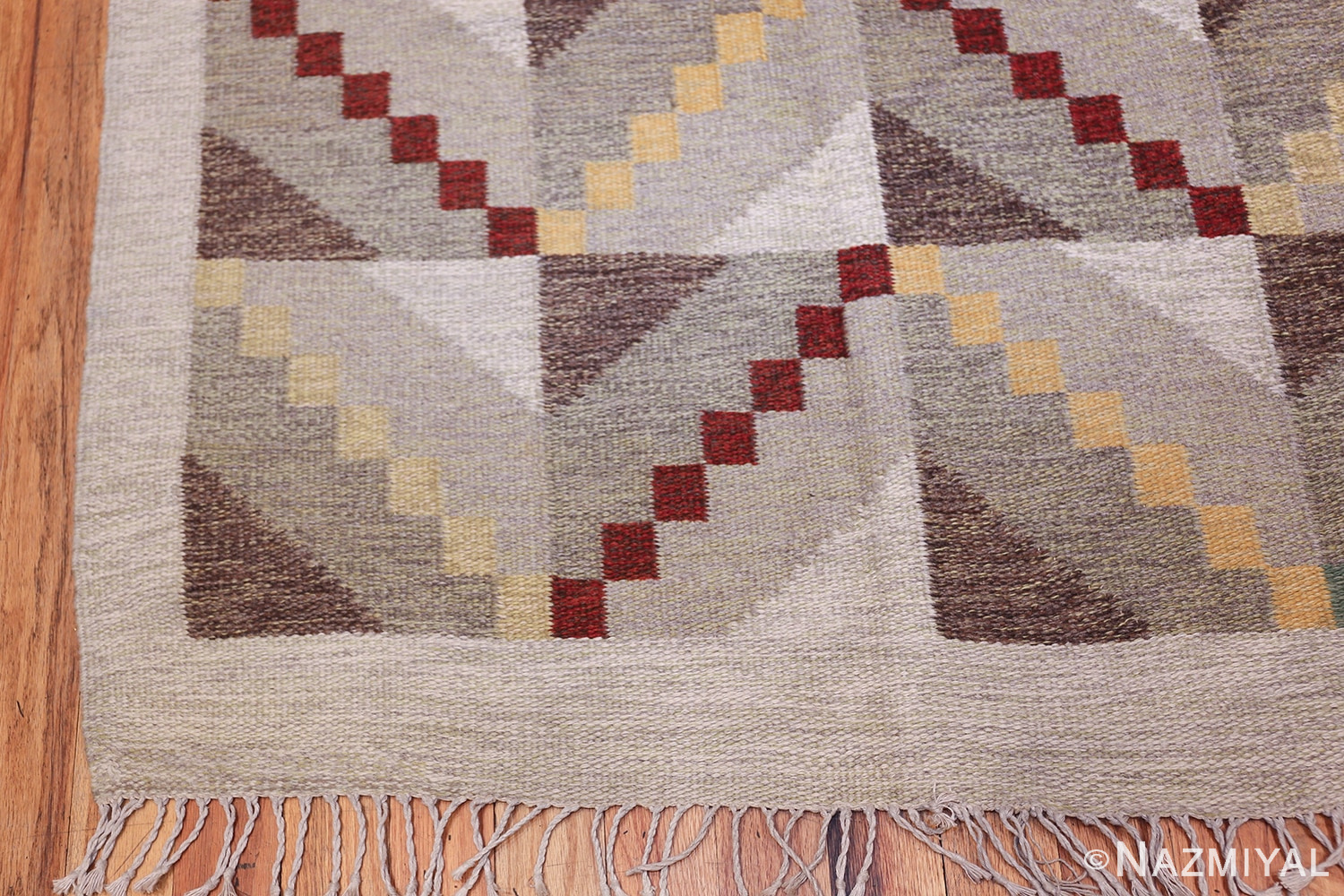 Vintage Scandinavian Swedish Rug by Brita Grahn 47668 Side Corner Nazmiyal