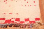 Corner Ivory and Red Vintage Mid Century Moroccan rug 47939 by Nazmiyal