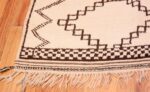 Corner Vintage Ivory and Brown Moroccan rug 47953 by Nazmiyal