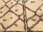 Ivory Vintage Moroccan Rug Zoom 47931 by Nazmiyal Antique Rugs