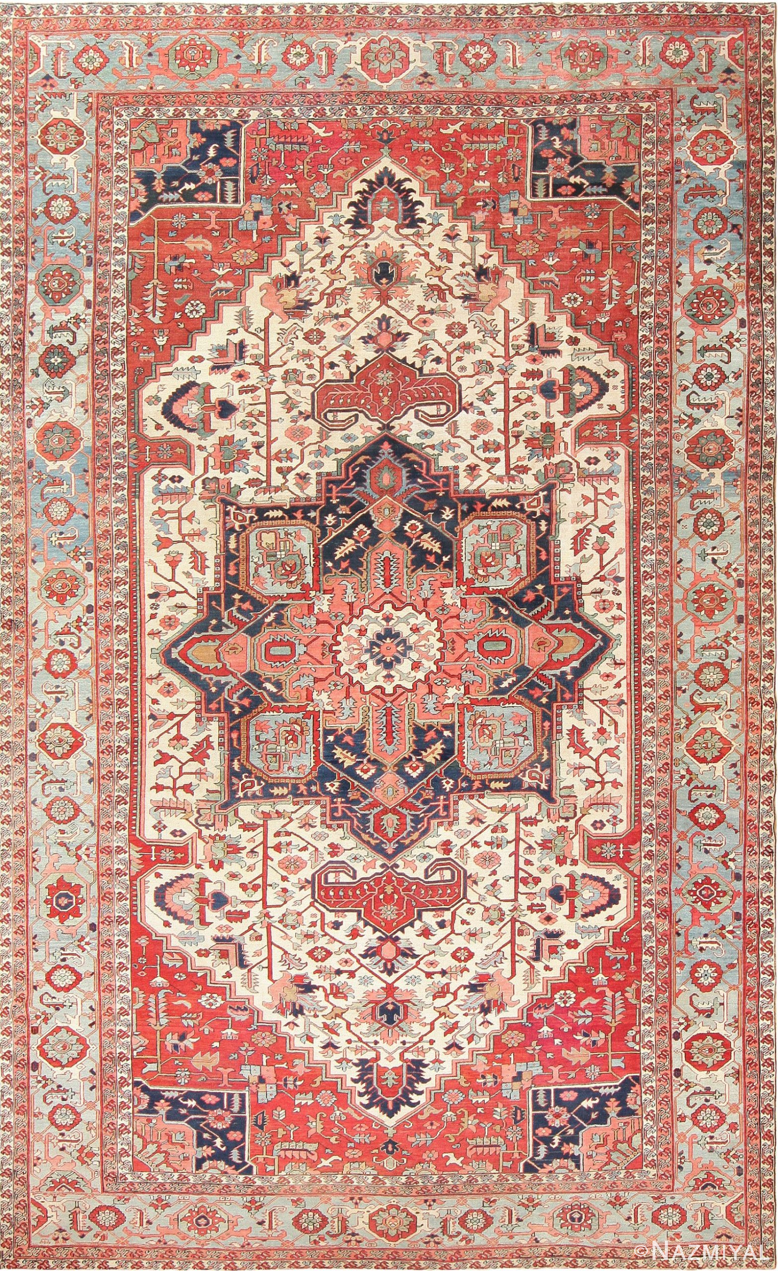 Antique Oversize Persian Serapi Heriz Carpet 47604 Detail/Large View