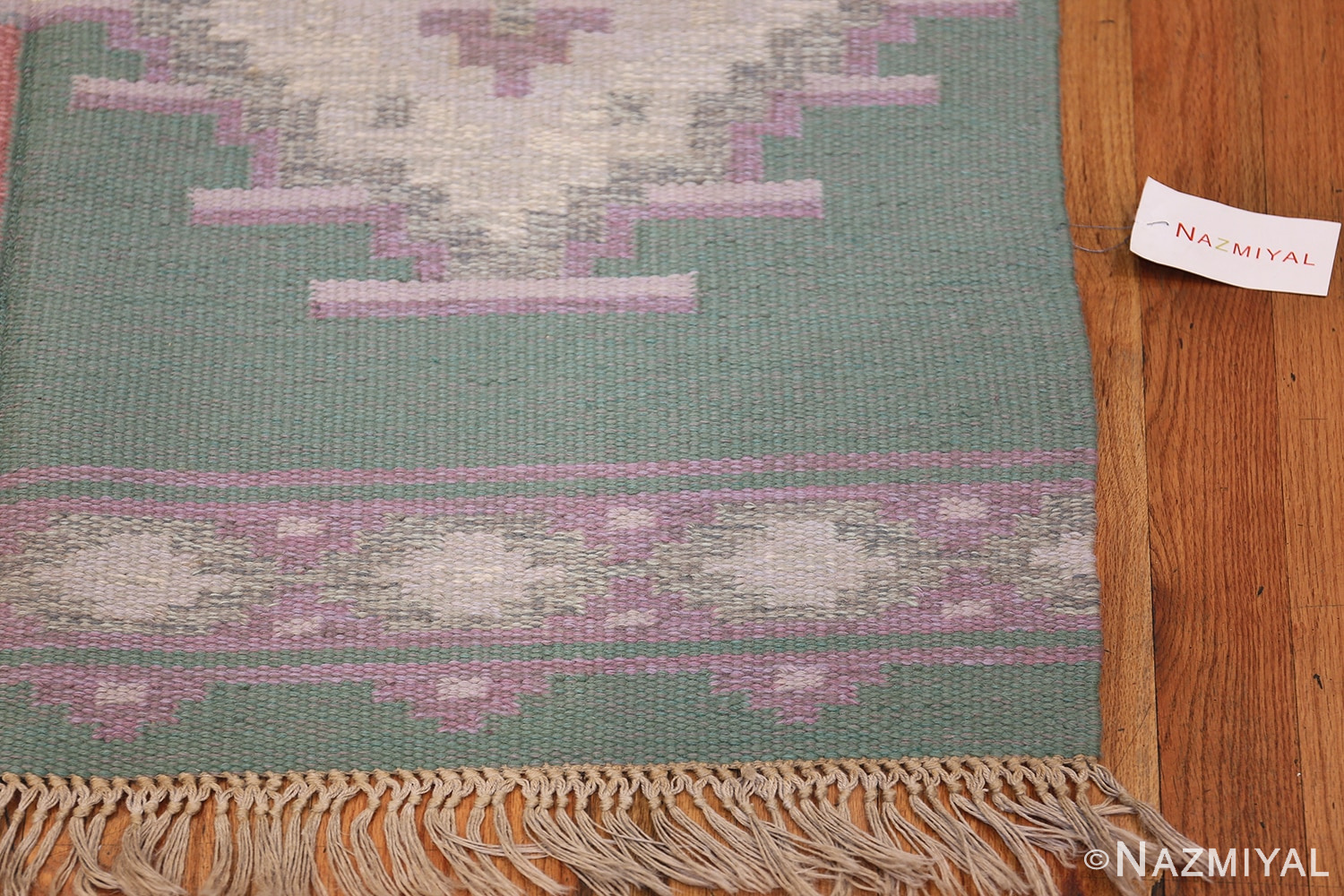 Mid Century Vintage Swedish Flat Woven Kilim Rug 48052 Corner Nazmiyal