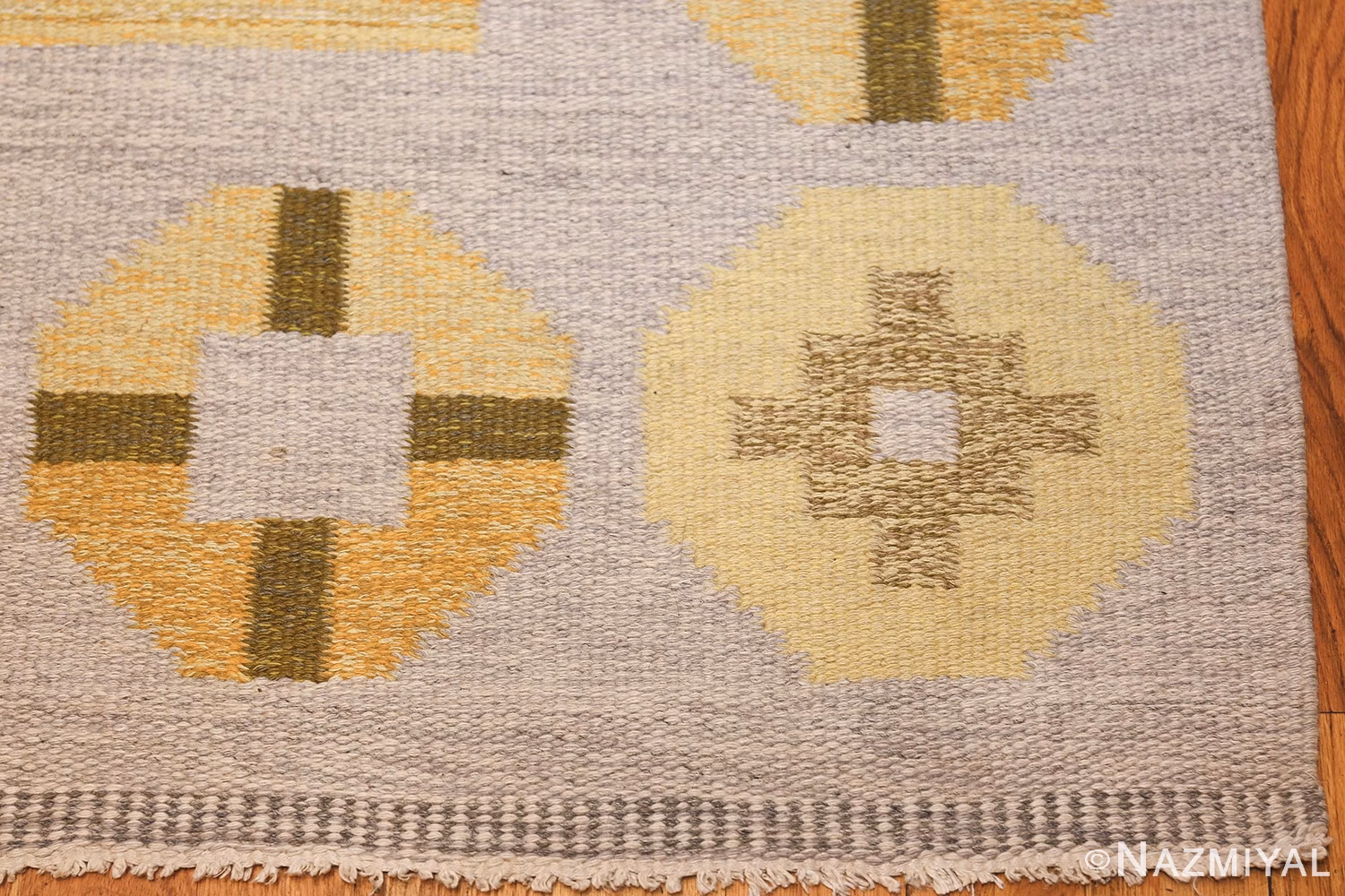 vintage barbro spinchorn swedish kilim rug 48188 corner Nazmiyal