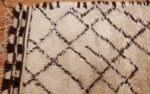vintage moroccan rug 48390 corner Nazmiyal