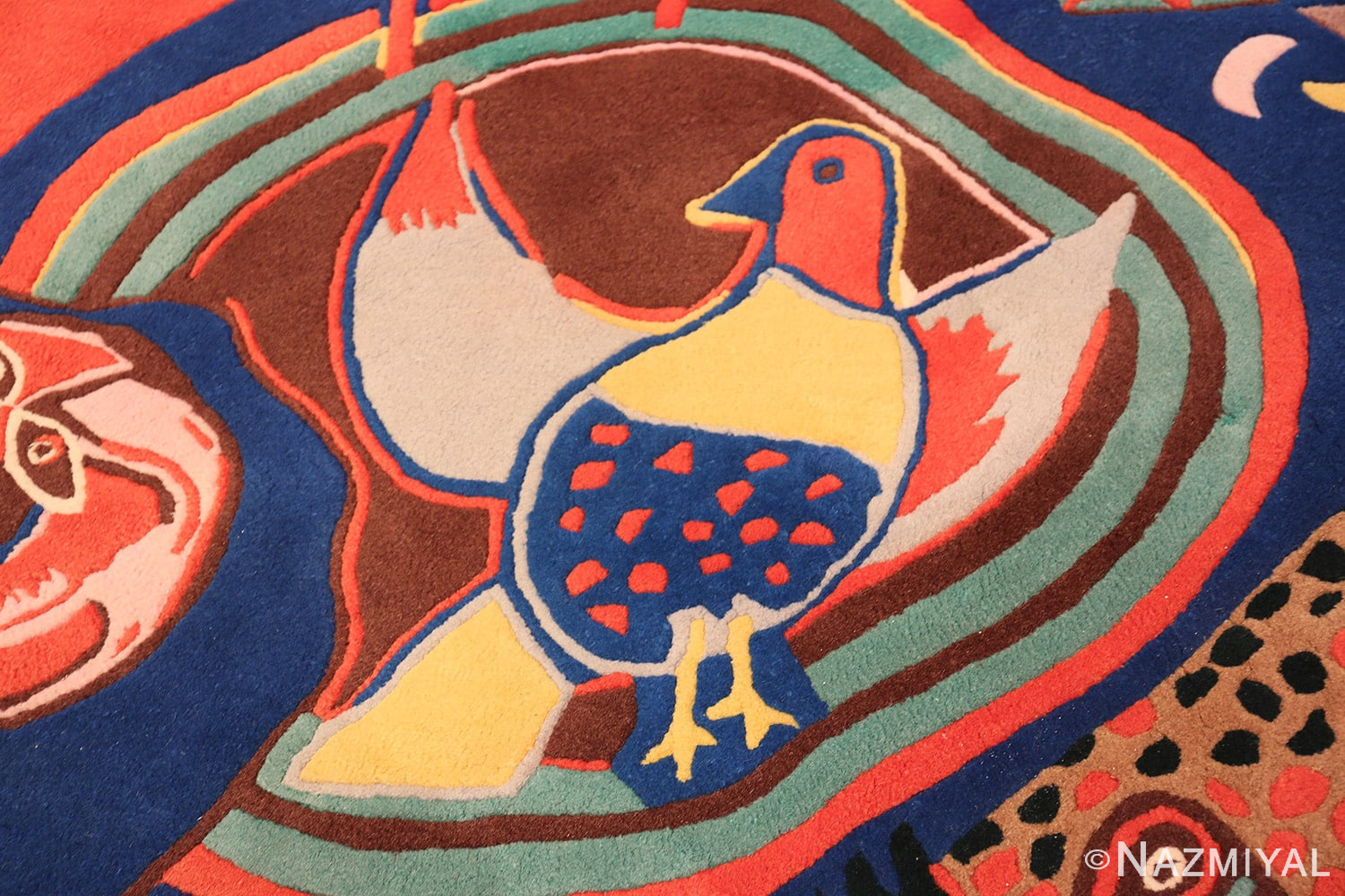 Bird Vintage round designed by Corneille rug 48332 from Nazmiyal collection