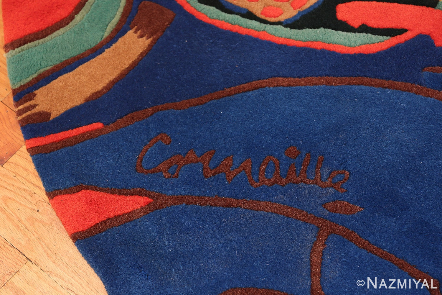 Signature Vintage round designed by Corneille rug 48332 from Nazmiyal collection