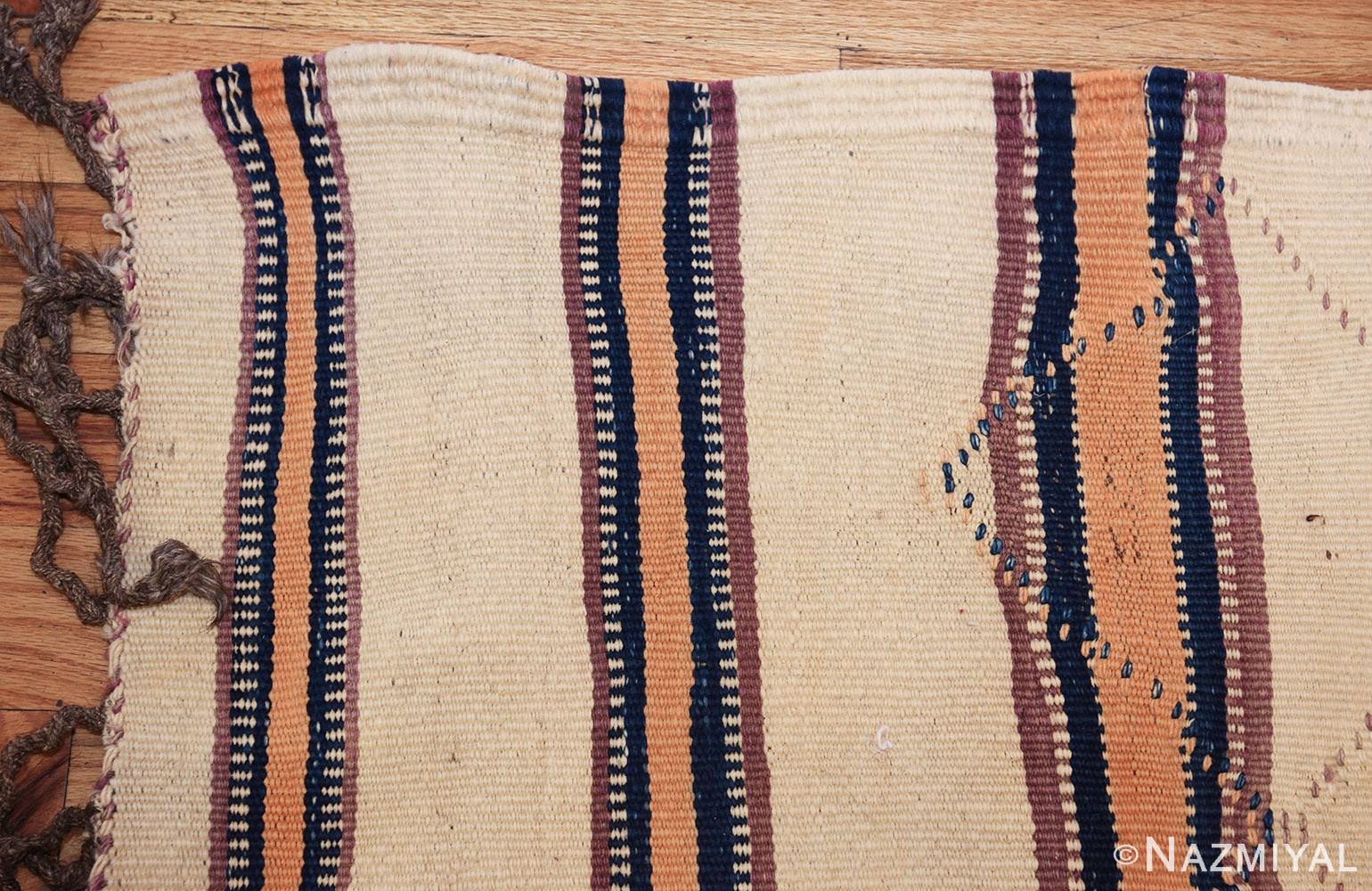 vintage moroccan kilim 46467 corner Nazmiyal