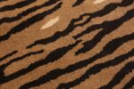 Close-up Vintage Mid century room size American hooked rug 50218 by Nazmiyal