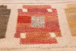 vintage ivory room size swedish kilim 48602 texture Nazmiyal