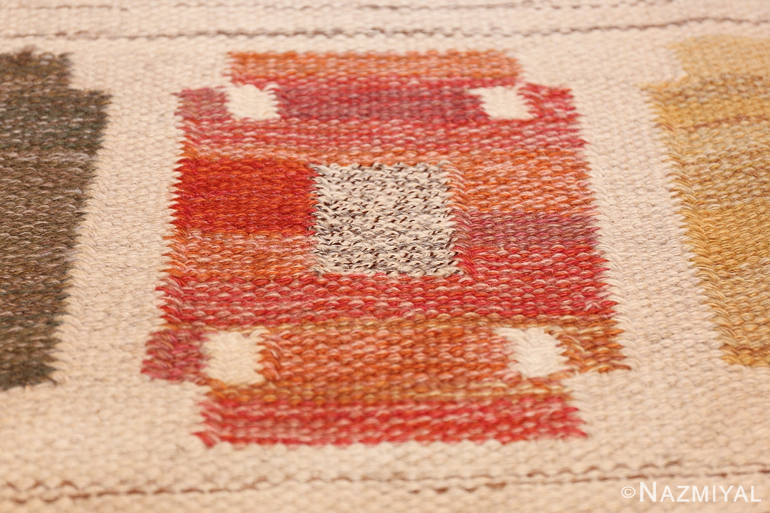 vintage ivory room size swedish kilim 48602 texture Nazmiyal