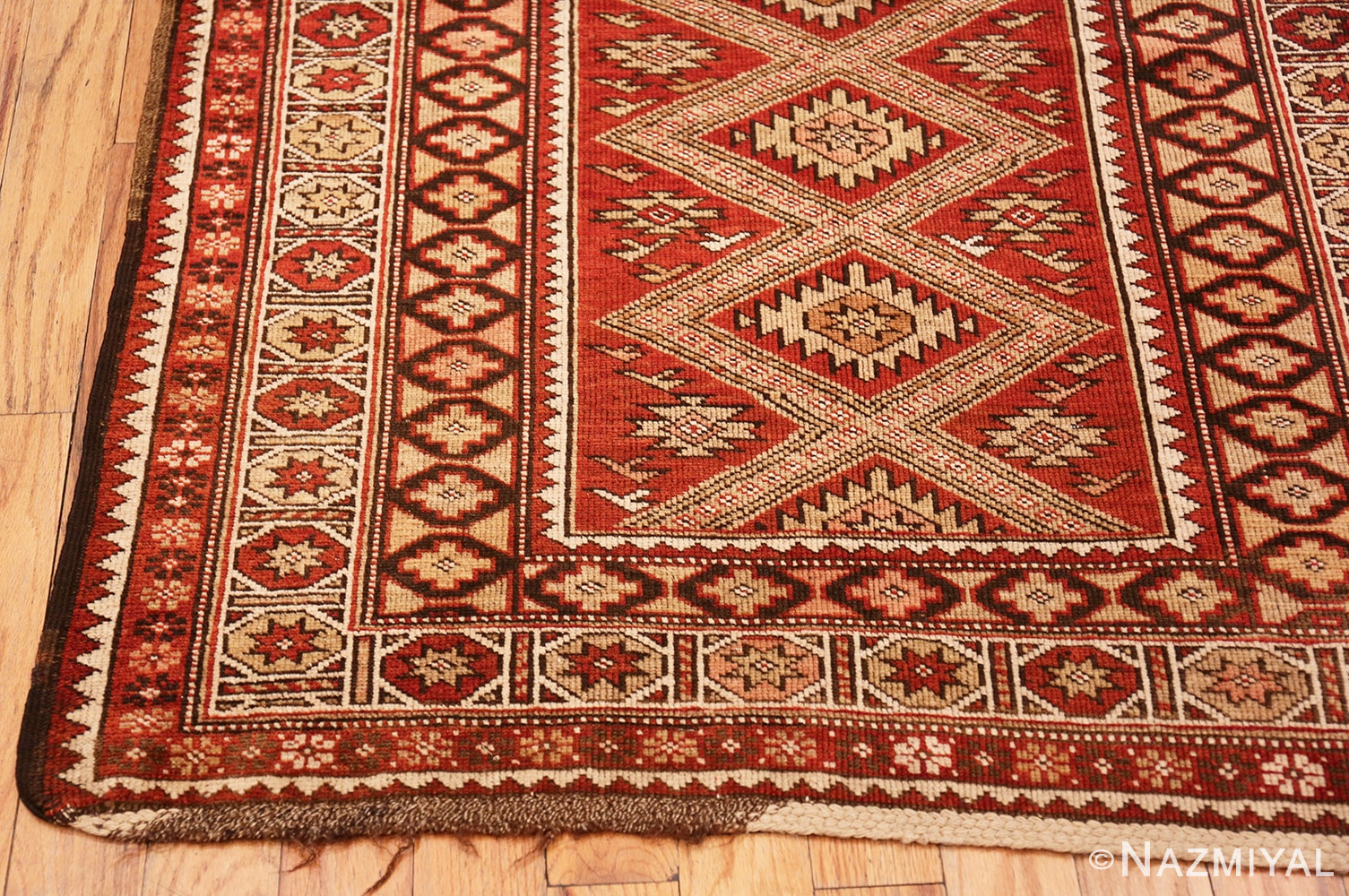 Corner Vintage Tribal Turkish rug 50402 by Nazmiyal