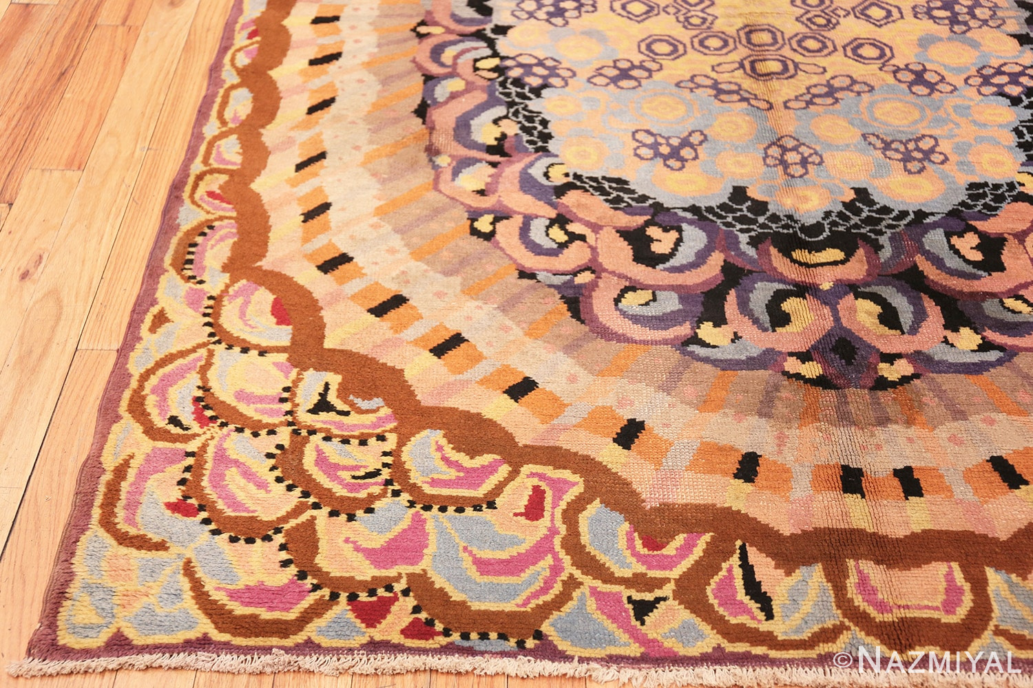 Corner Vintage French Art Deco rug 50504 by Nazmiyal