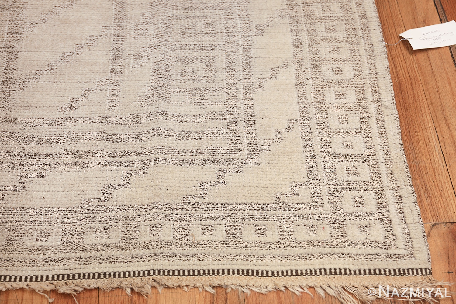 Vintage Swedish Scandinavian rug by Marta Maas 48830 corner Nazmiyal