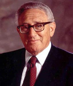 Henry Kissinger Antique Rug Collector Henry Kissinger - Nazmiyal