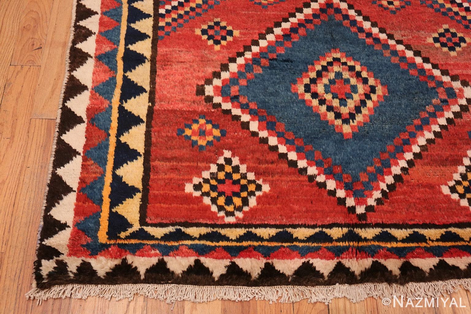 Corner Vintage tribal shabby chic Persian Gabbeh rug 48966 by Nazmiyal