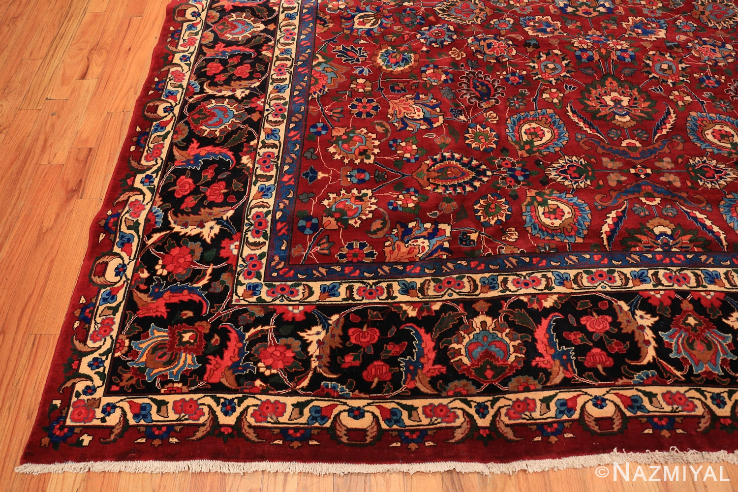 Corner Vintage Persian Khorassan rug 48853 by Nazmiyal