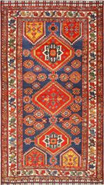Small Antique Tribal Qashqai Persian Rug 49152
