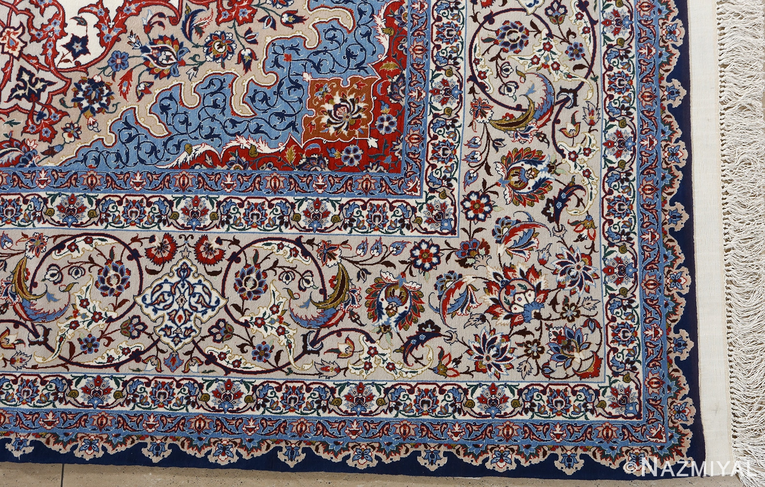 fine hekmatenejad vintage isfahan persian rug 51019 corner Nazmiyal