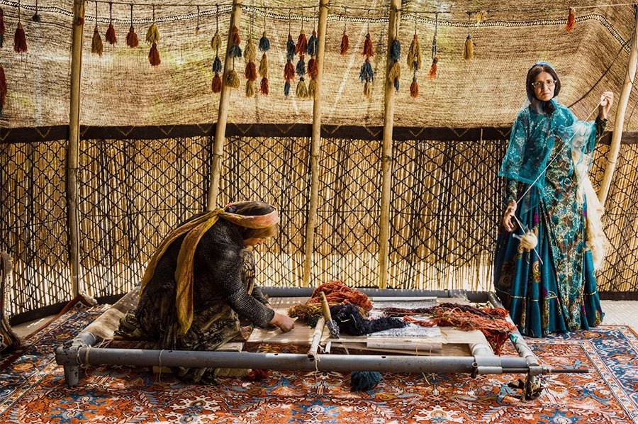 Persian Rug Weavers Weaving a Village Carpet Persian Rug Weavers Weaving a Village Carpet Nazmiyal